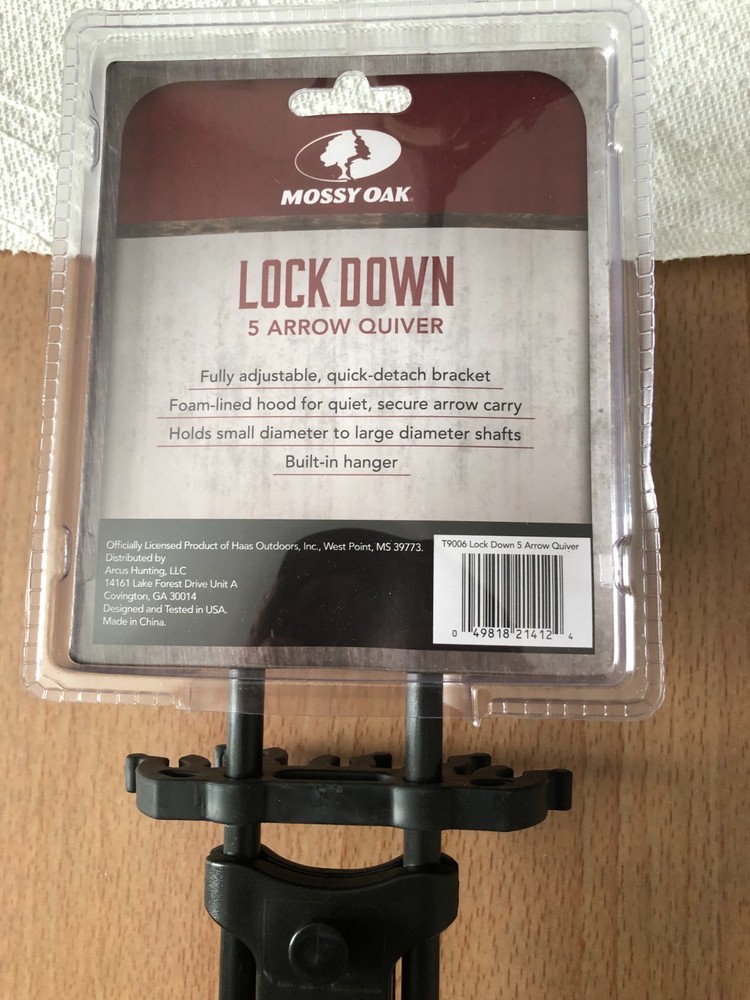 New Mossy Oak Lock Down 5 Arrow Quiver