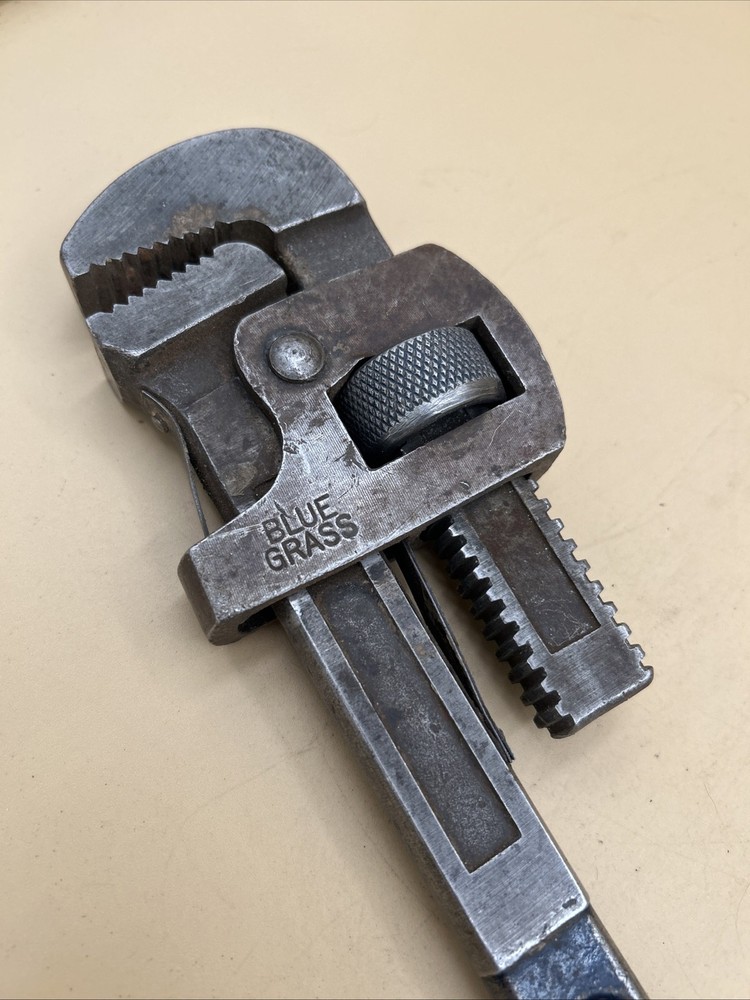 Vintage 18" Blue Grass Pipe Wrench
