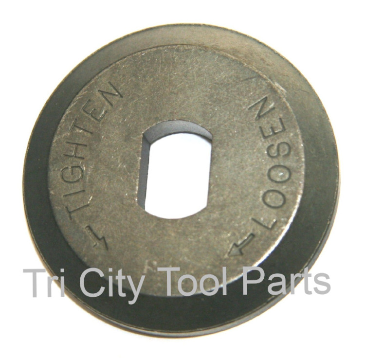 151962-01 DeWalt Miter Saw Outer Blade Clamp