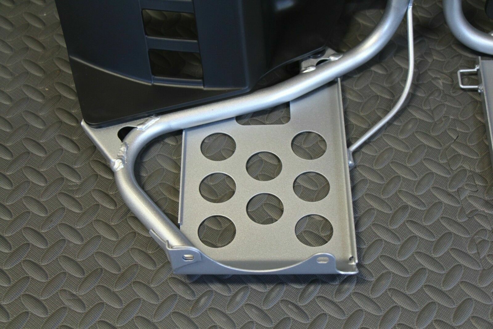 NEW Silver Heel Guards footrest Yamaha Banshee left + right nerf bars plastic