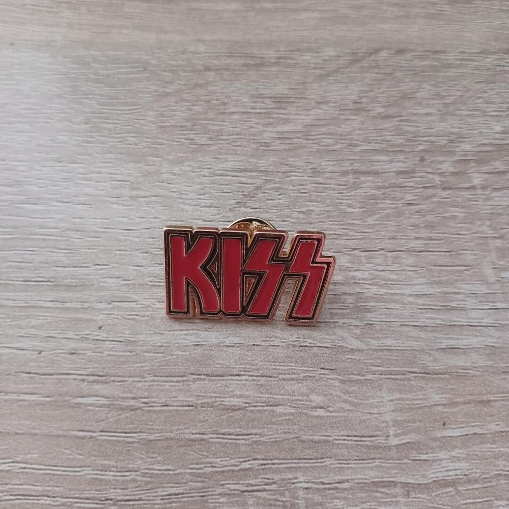 1 1/4" Long KISS Pin For Shirt Backpack Jacket ETC Collectible Rock Music