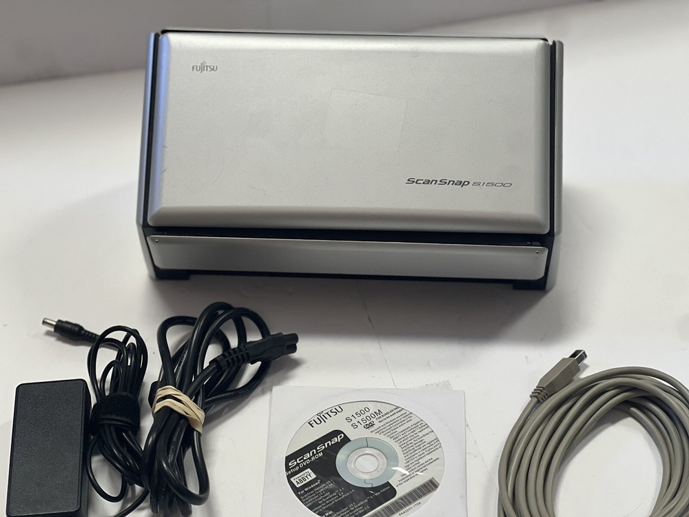 Fujitsu Scan Snap S1500 Scanner w/ AC Adapter+USB+CD