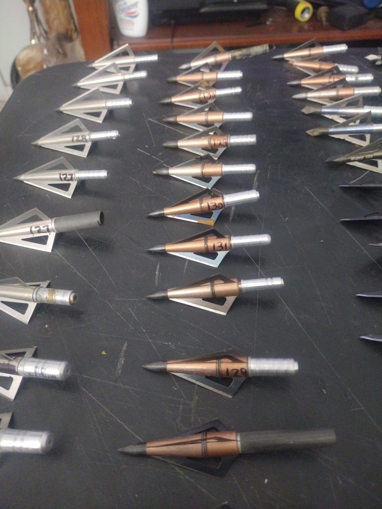 Archery Broadhead Miscellaneous Lot Compound / Recurve Assorted Sizes & Weights