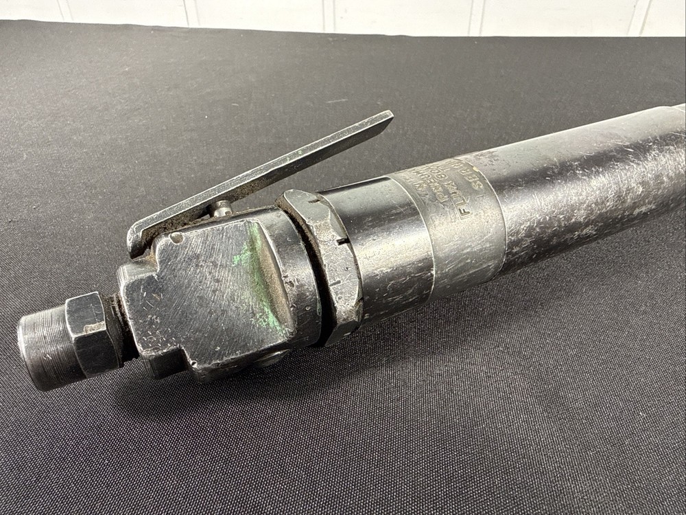 Pneumatic Needle Scaler NPK Chisel Chipper Rust Nippon Pneumatic MFG. Co. LTD.