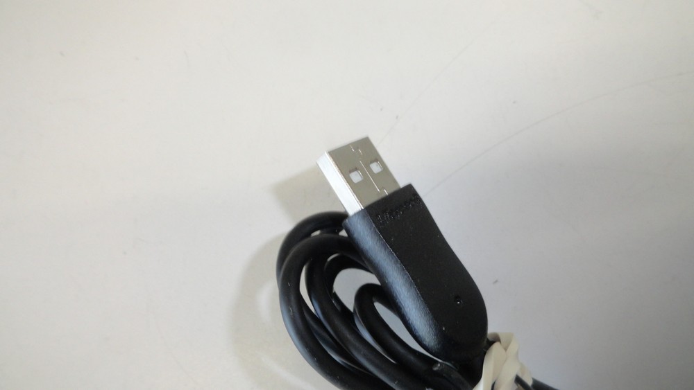 ZZ7: Microsoft 1009 IntelliMouse Explorer USB Receiver 2.0