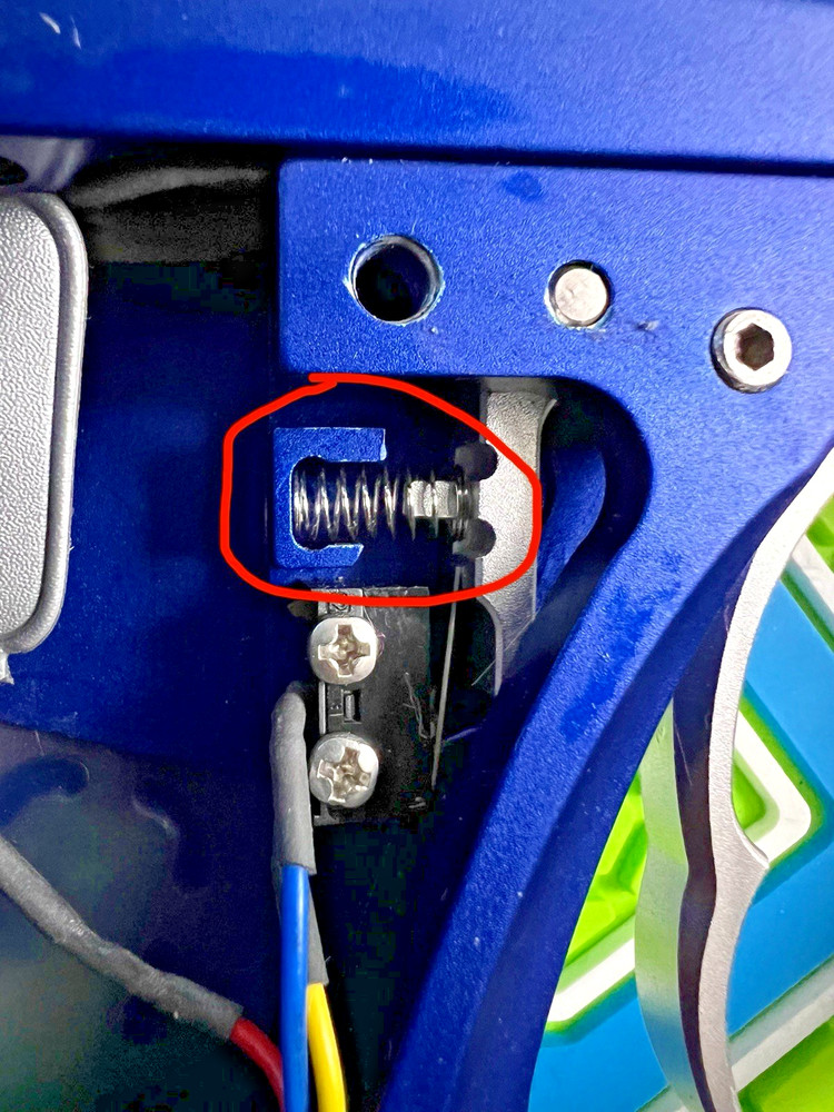 NEW DYE MATRIX GEN E LCD, DM4, DM5 /DM6 / DM7 TRIGGER SPRING - PAINTBALL