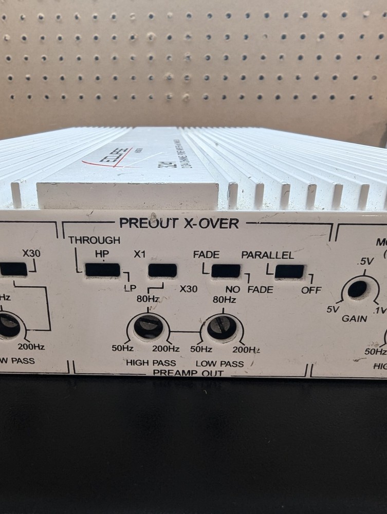 Old School Eclipse 3241 by Fujitsu 2/3/4 ChannelFlex Car Amplifier