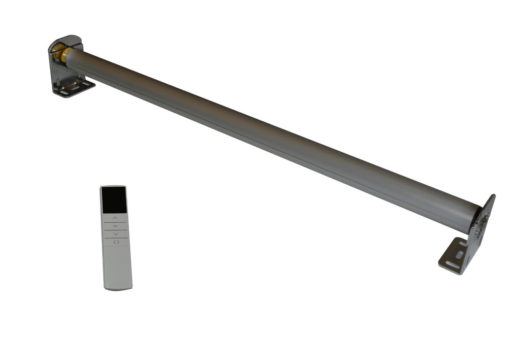 156"W Motorized Remote Control Retractable 3 layers Golf Impact screen Pro