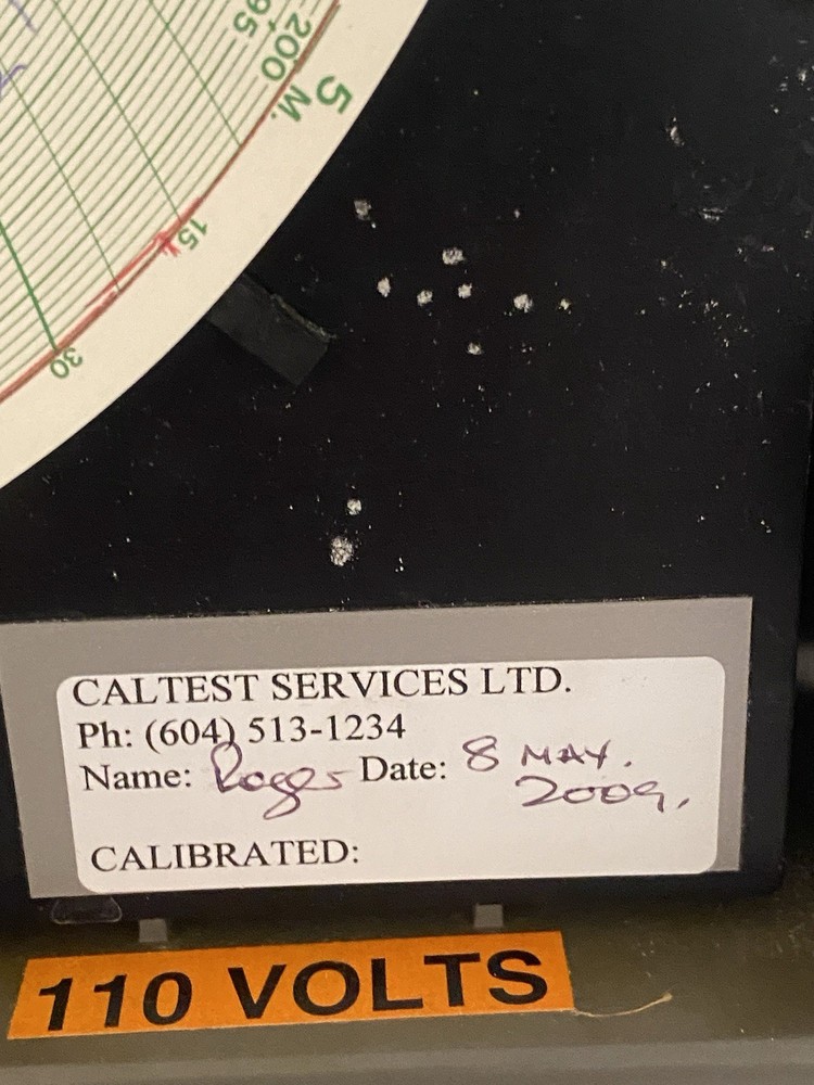 ABB COMMANDER 1900 CHART RECORDER 1951JAA01100090STD