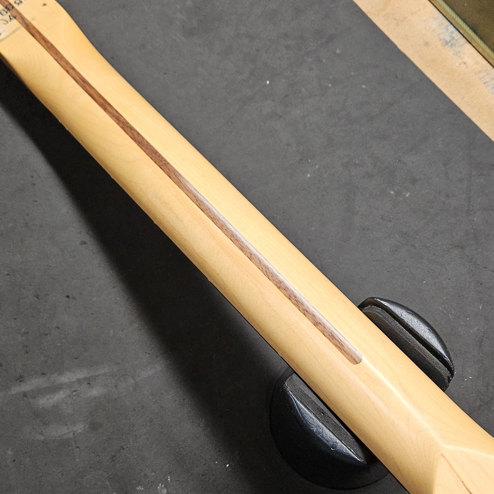 2012 Fender American Standard Strat Rosewood Neck - USA Stratocaster Guitar