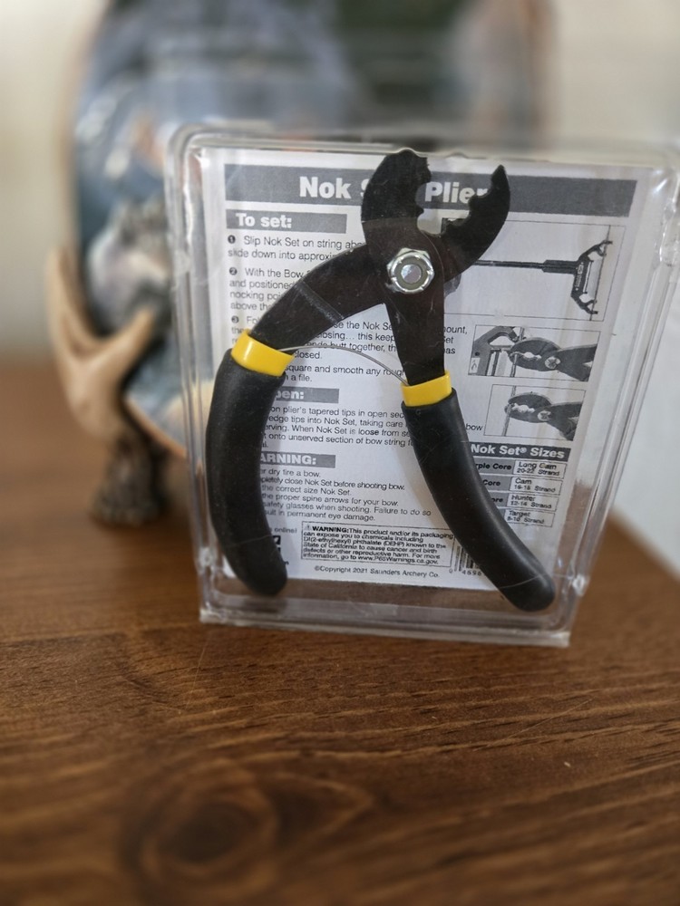 Saunders Nock Set Pliers