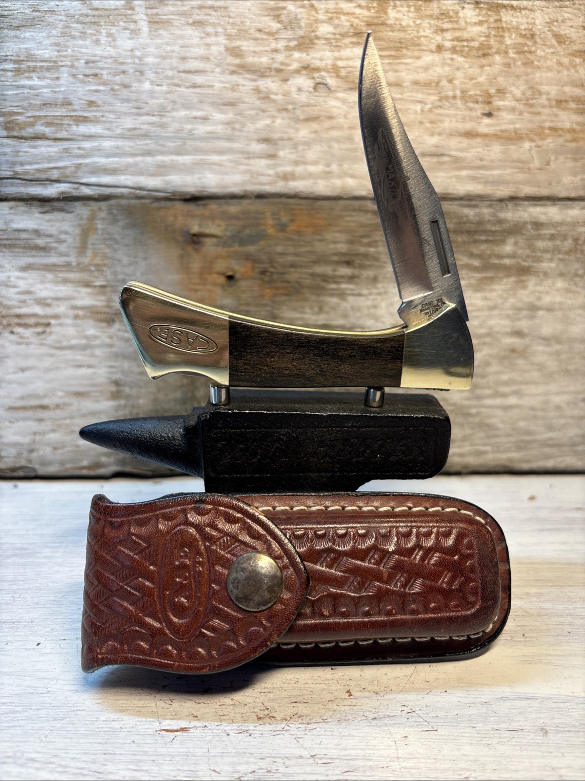 1992 Case XX USA 58L SS Mako Lockback Folding Hunting Knife w/ Leather Sheath