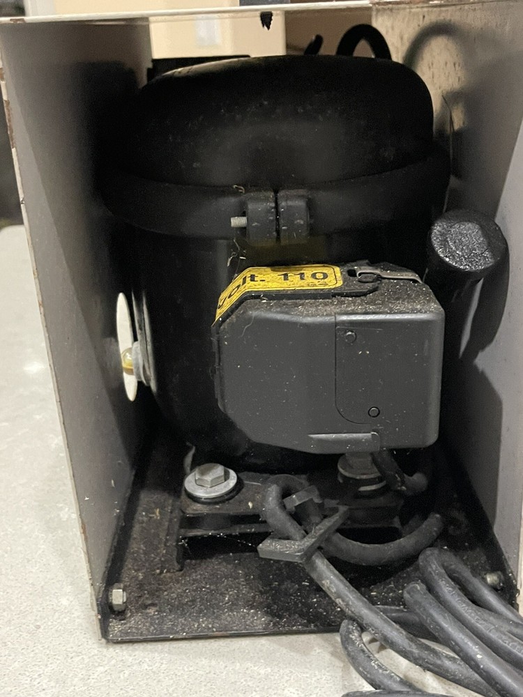 Super Silent 20A Airbrush Compressor