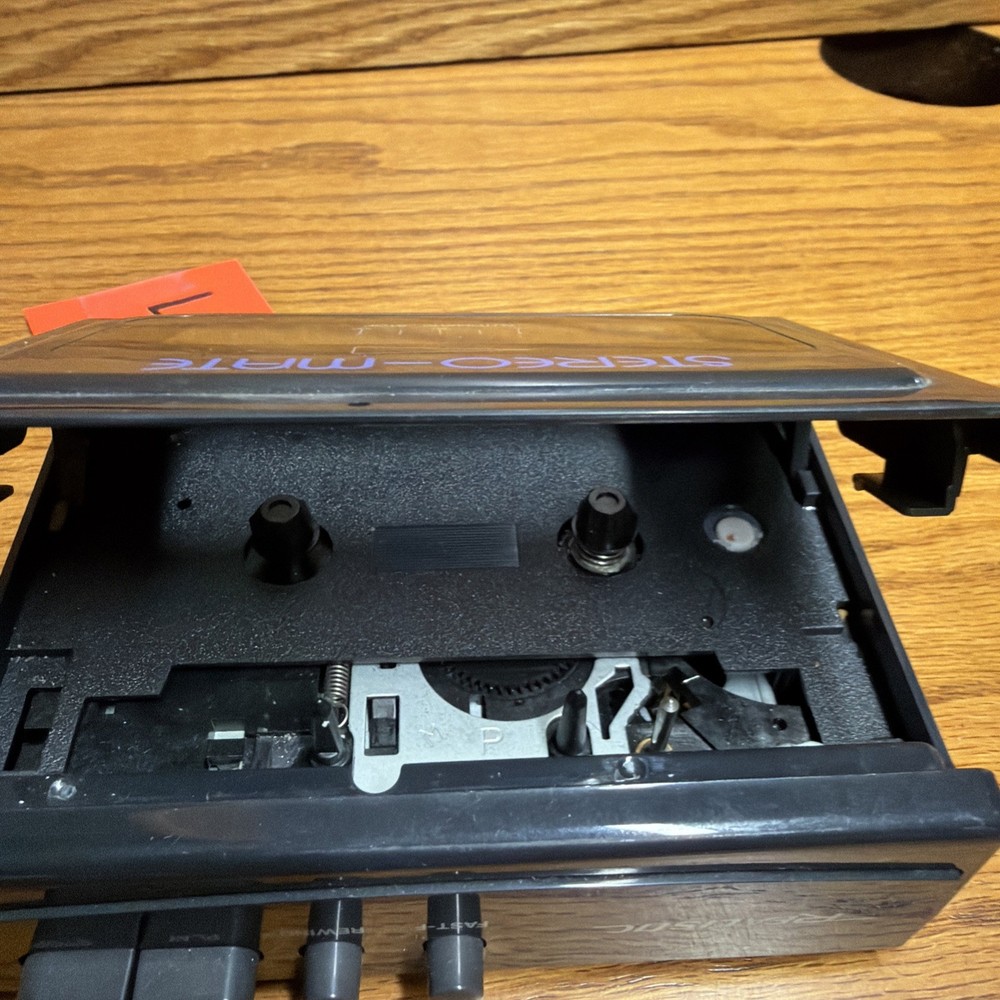 Stereo Mate Model 14-1069 Tape Player