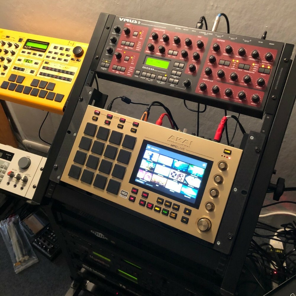 Akai mpc live 19” rack adapter - 3dstudiofurniture