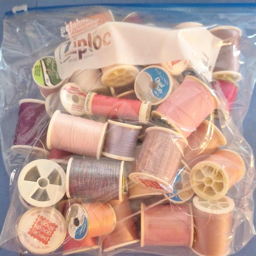 Coats Sewing Thread Spools Lot Pink Purple Multicolor Machine