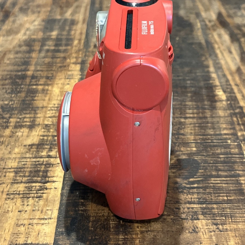 Fujifilm Instax Mini 7S Instant Camera Red TESTED