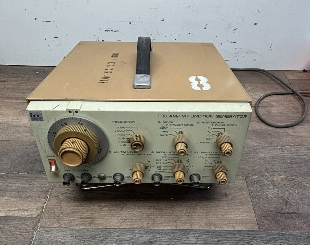 F36 AM/FM Function Generator