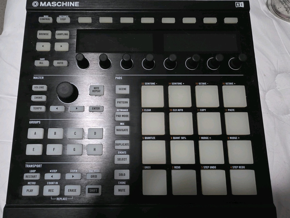Native Instruments Maschine MK2