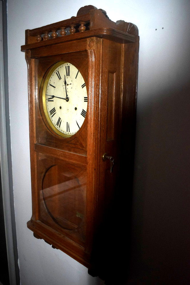 Antique Seth Thomas Wall Clock