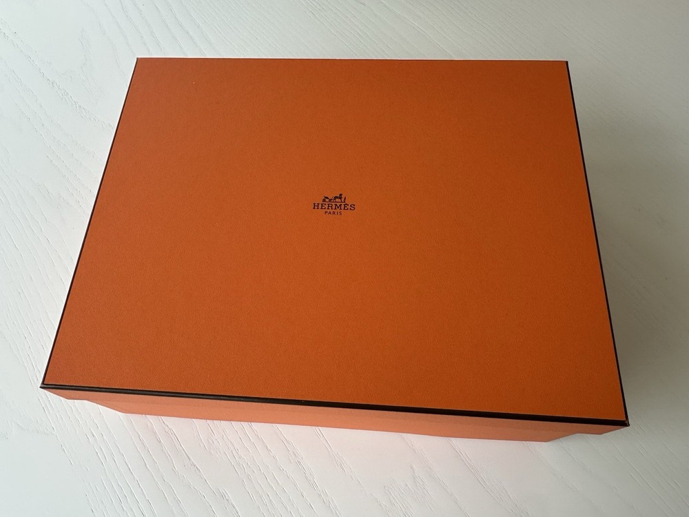 Authentic Hermes Orange Storage Gift Box Empty 13.75x11x4.25 Medium Rectangle