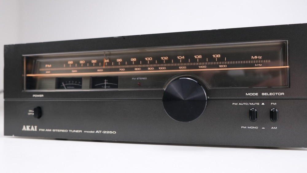 Akai AT-2250 - Tuner