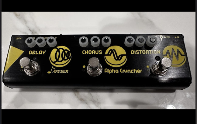 Donner Alpha Cruncher Multi Effects Pedal With Delay Chorus Distortion Effects