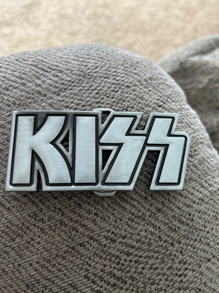 KISS Belt Buckle , rock n' roll band music logo, kiss concert, kiss tour, NEW