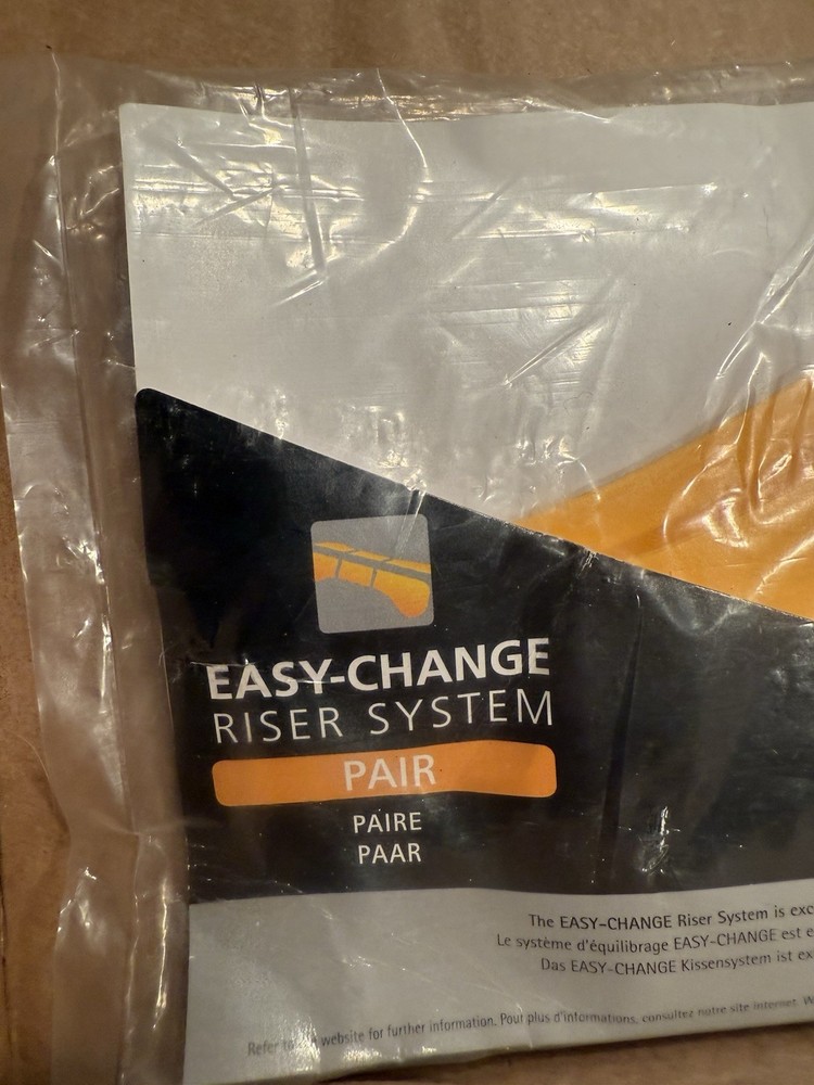 Wintec Bates Easy Change Riser System. Pair - Pony Or Jump Riser. Rear 4 mm.