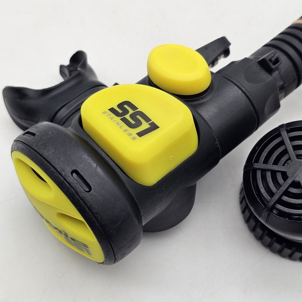 Atomic Aquatics SS1 Stainless Safe Second - Octo/Inflator - Yellow.