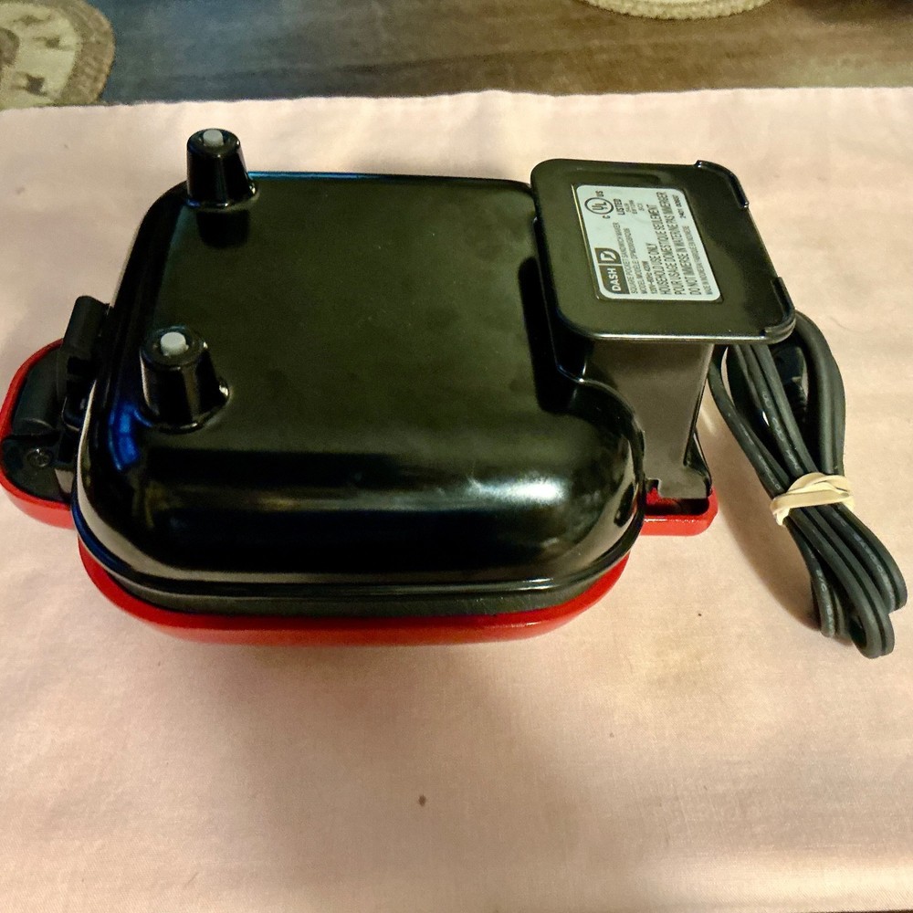 Dash electric sandwich maker works great
