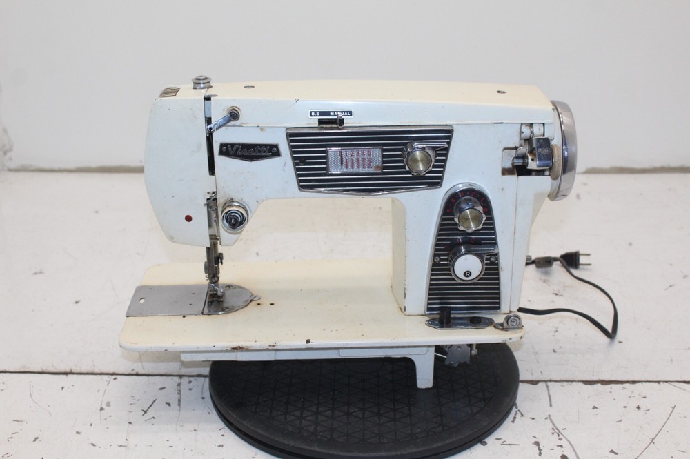 Visetti Sewing Machine BB-747 - Untested As-is