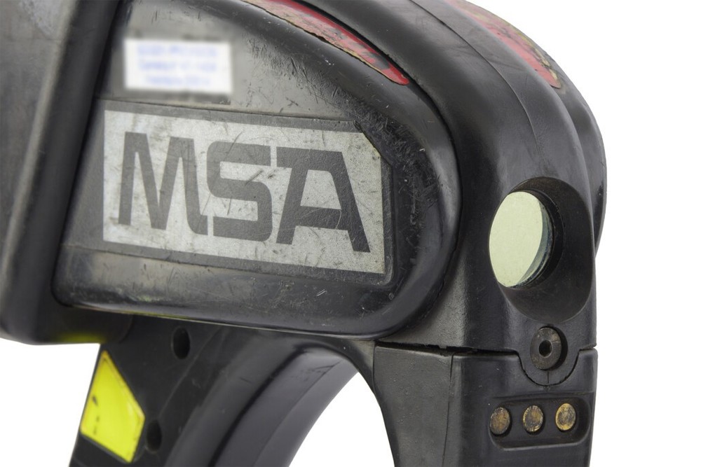 MSA Evolution 5200 Thermal Imaging Camera with Vehicle Mounted Charger