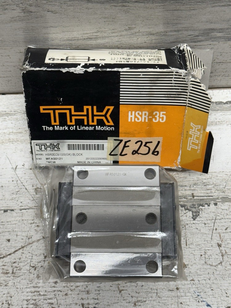 THK Linear Block HSR35CB1SS New