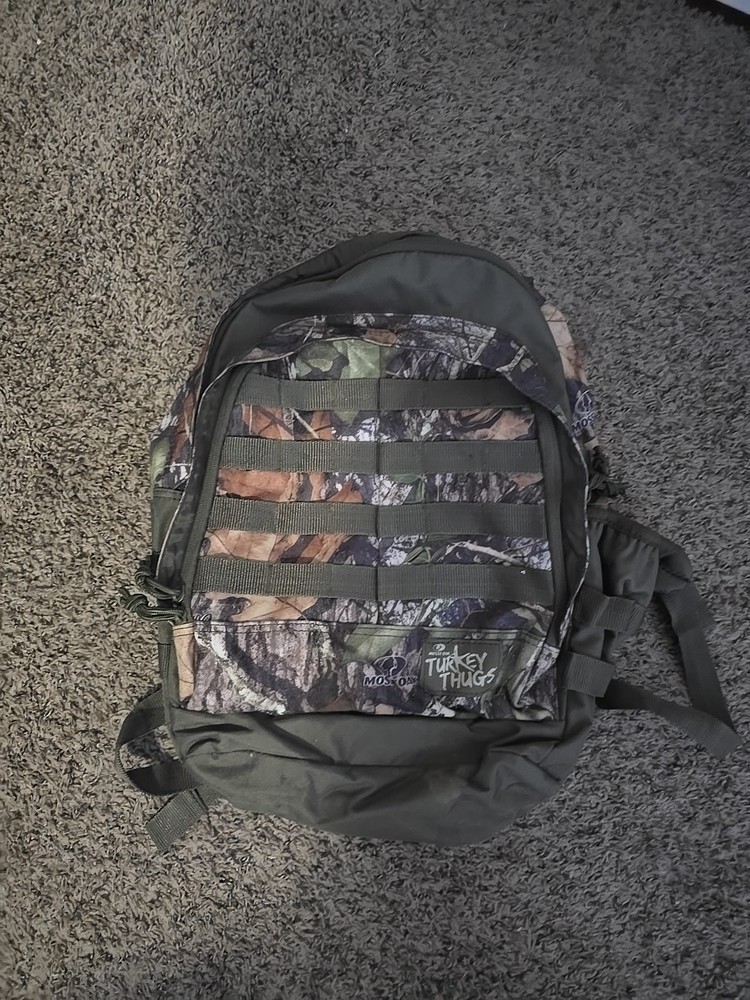 Mossy Oak Turkey Thugs Day Pack Backpack (E)
