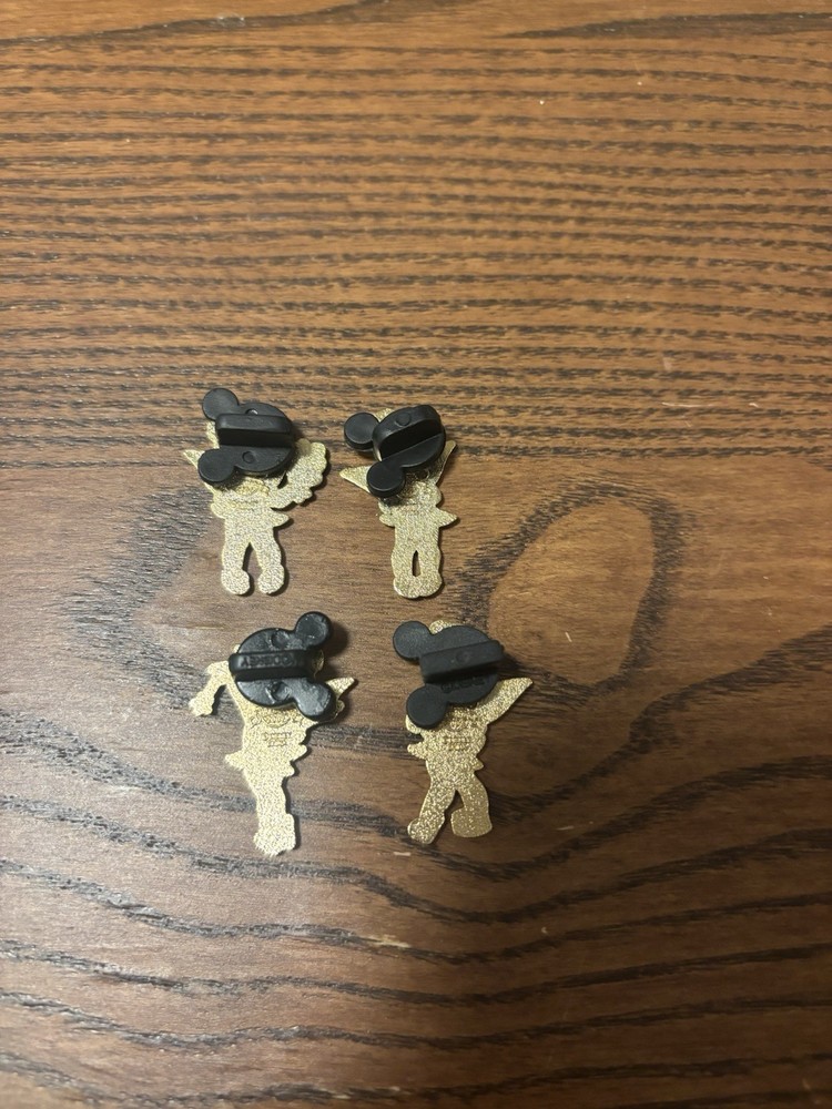 Tinker bell Pin Set