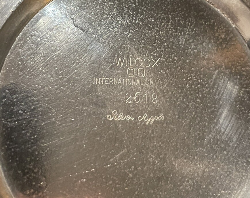 CLASSIC FANCY FOOTED LARGE PITCHER INTERNATIONAL SILVER - SILVER APPLE PATTERN