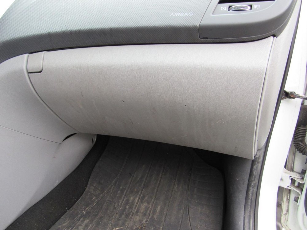 ACCENT    2012 Glove Box 1071884