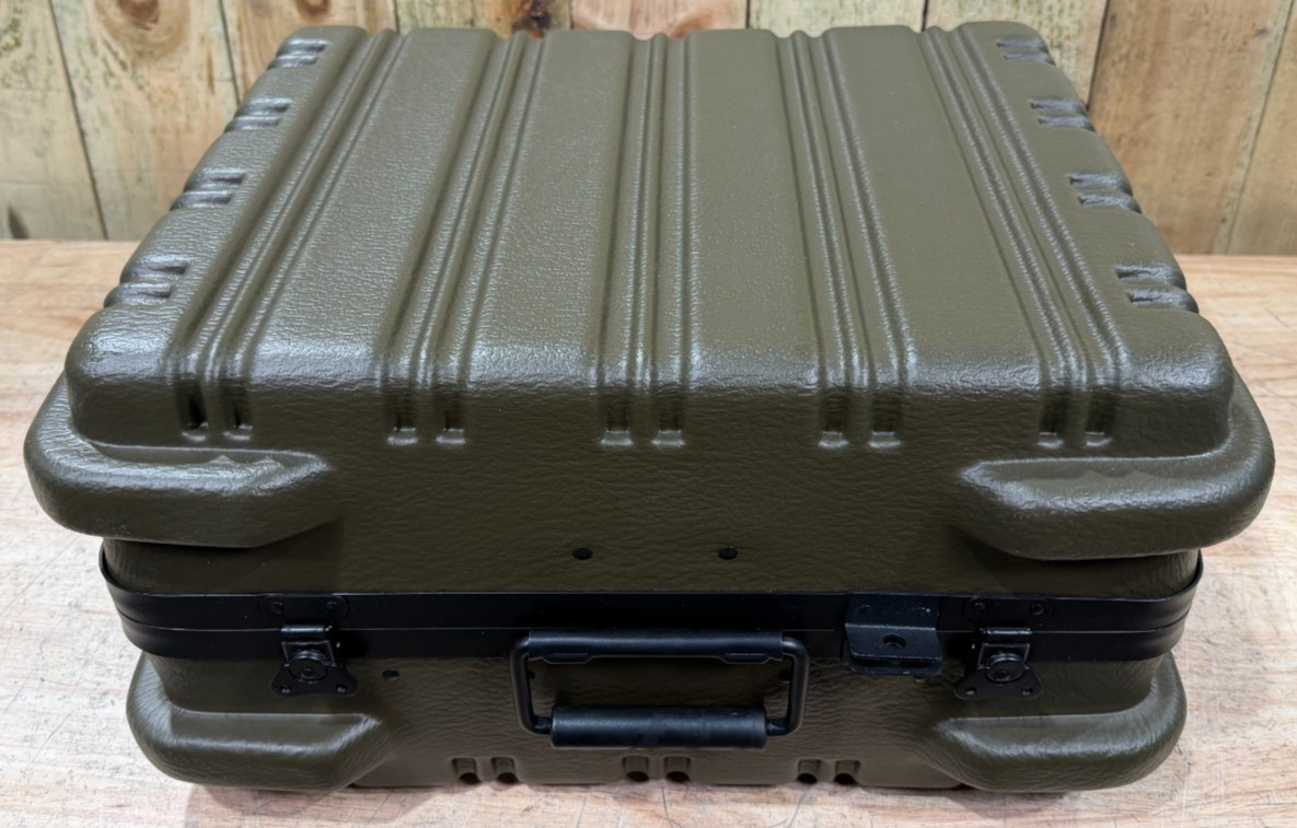 Thermodyne Storage Case 20x16.5x10.5" Military Waterproof Footlocker Hardigg
