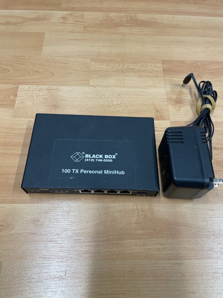 Black BoxPersonal Minihub - Model LH400A