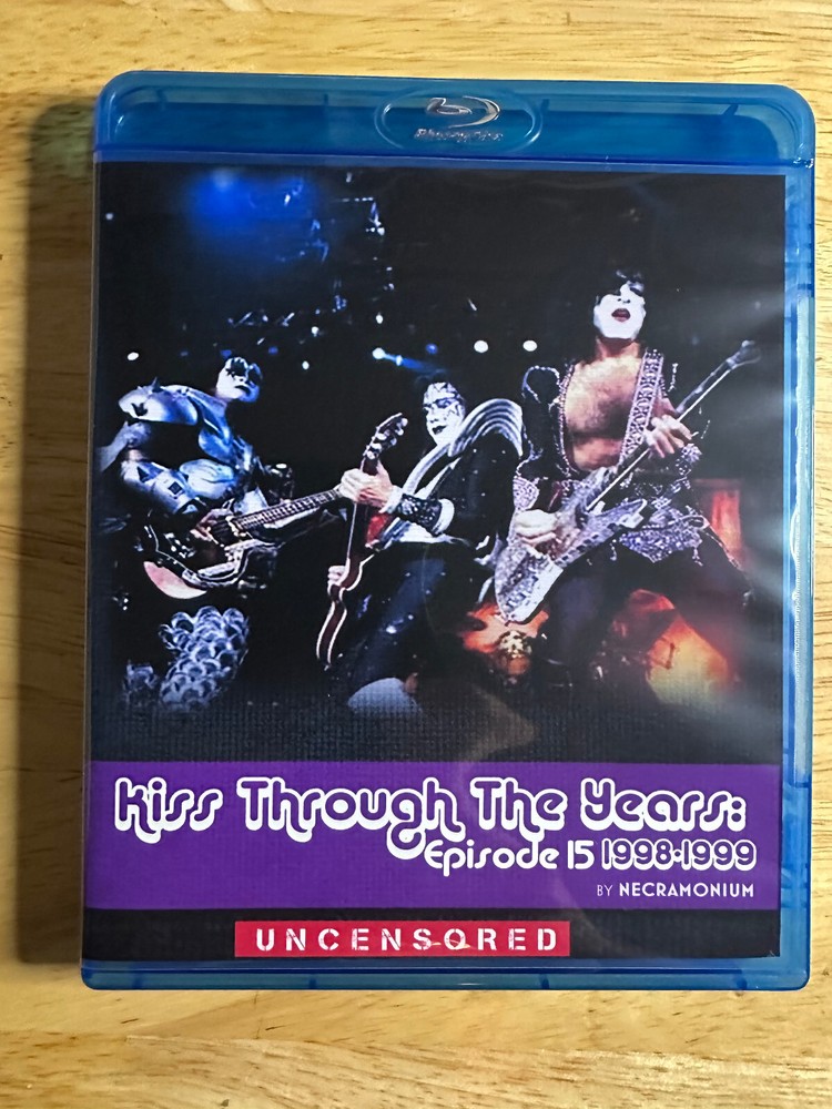KISS - Through The Years 1998-1999 Vol 15 Blu-ray Live Gene Simmons Paul Stanley