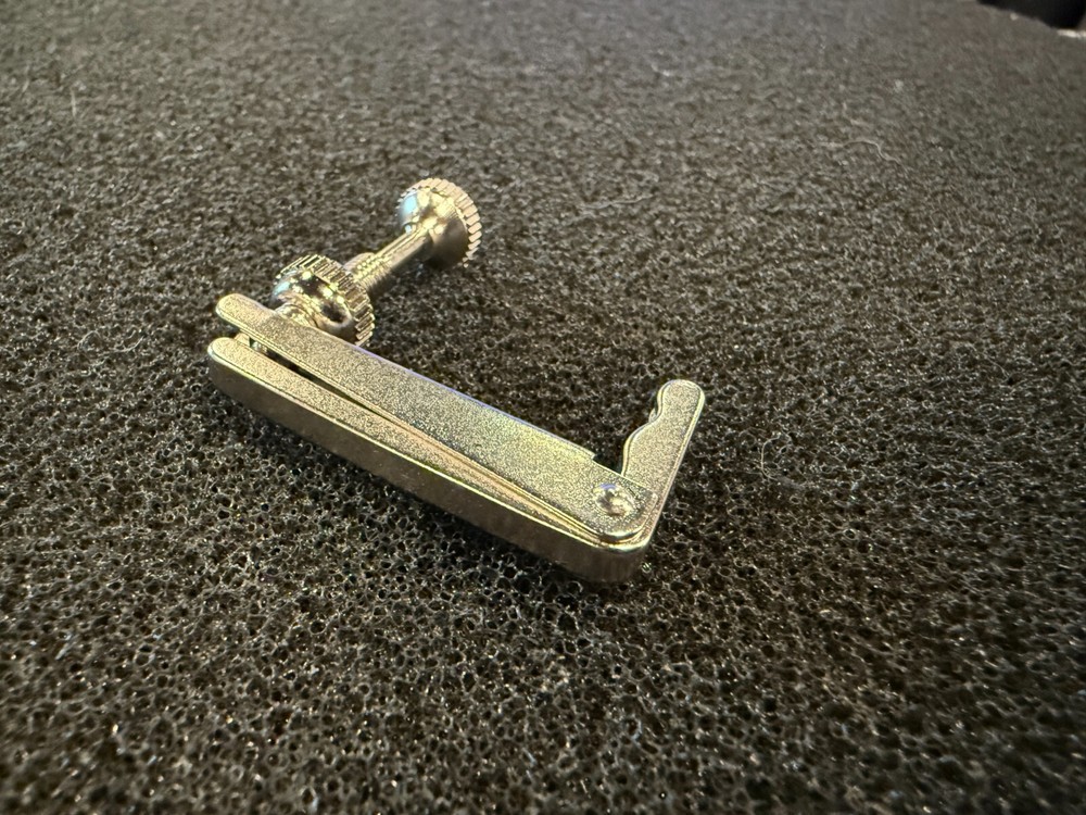 Cello String Adjuster R 2 Prong Chrome **Made in Korea