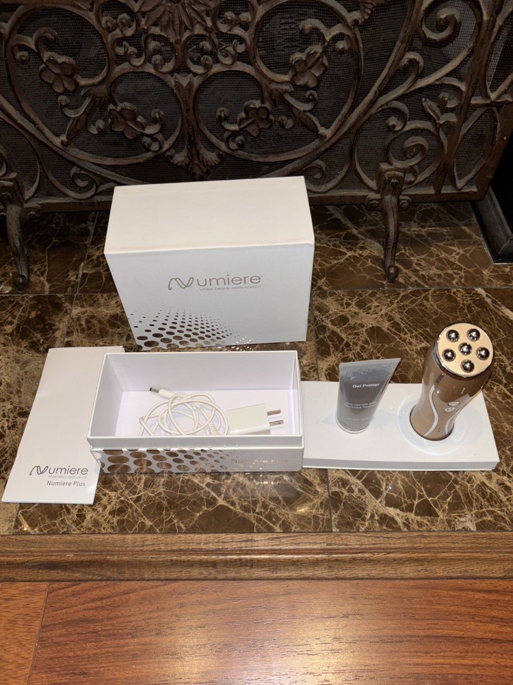 Numiere Plus Microcurrent & LED Tightening Sculpting & Wrinkle Reducing Device