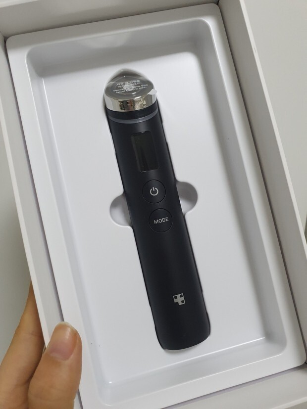 Medicube AGE-R Booster Pro
