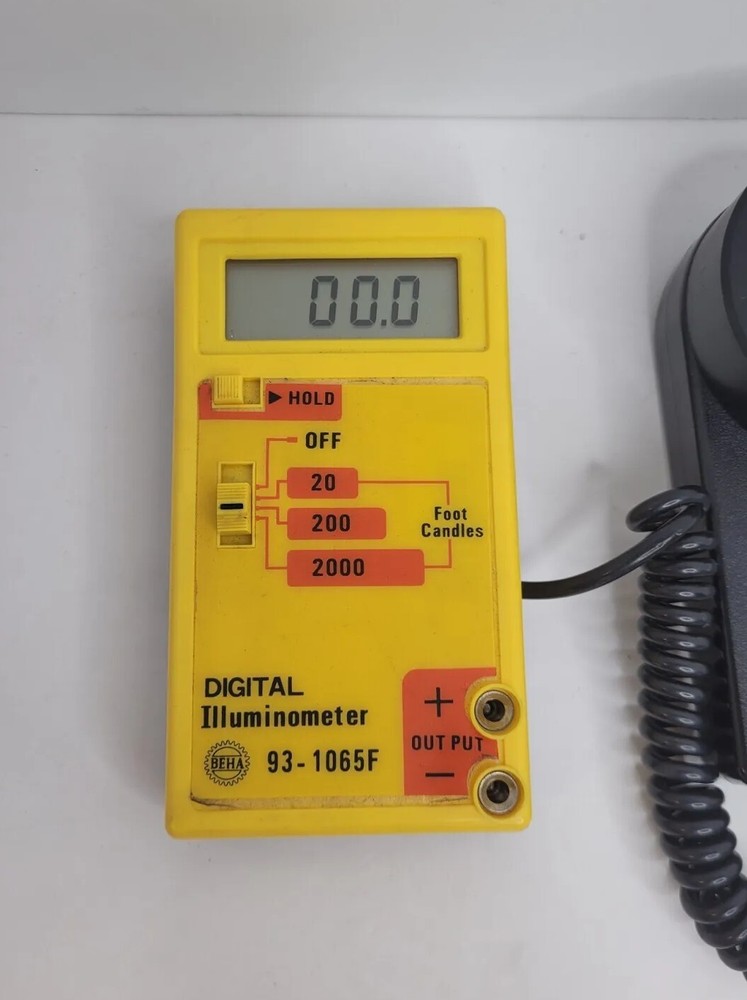 GREENLEE Yellow Digital Illuminometer Light Meter Model #93-1065, With Case