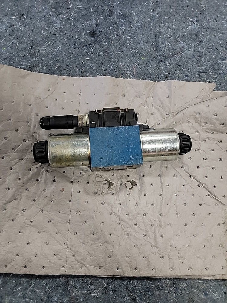 Rexroth 4we10e40/cg249dk25L