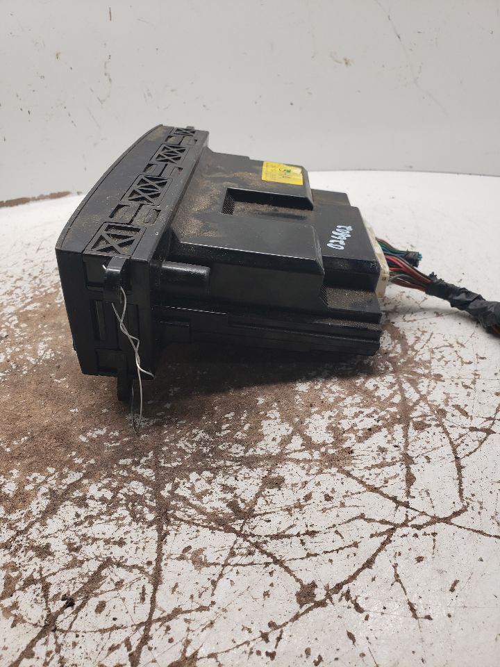 Used A/C Selector Switch fits: 2004 Kia Optima automatic temperature control w/o