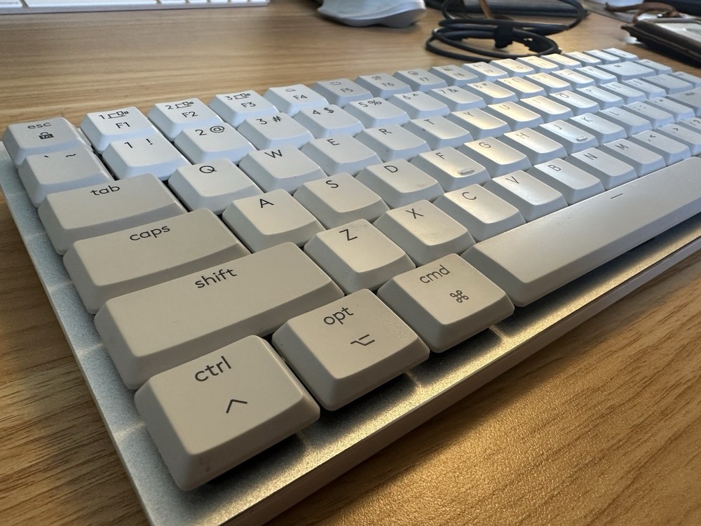 Logitech - MX Mechanical Mini for Mac Compact Wireless Keyboard - 920-010553