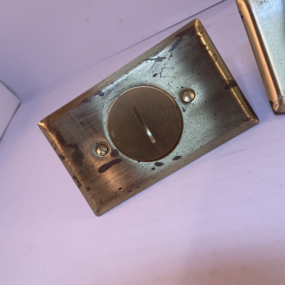 Antique Solid Brass SWITCH/PLUG PLATES with round center