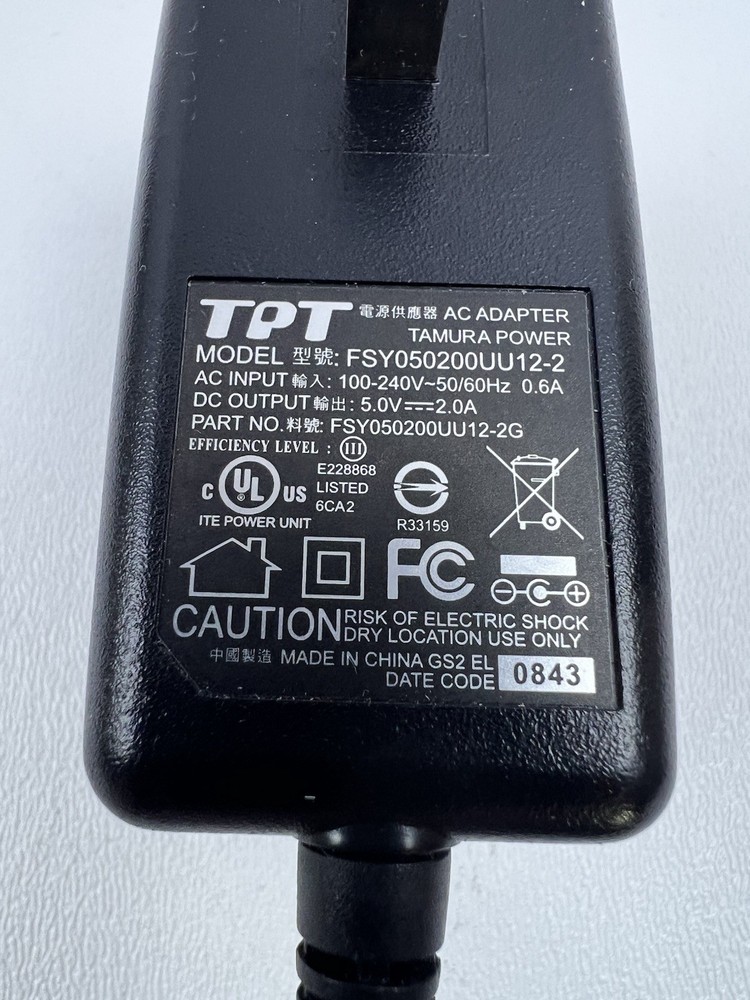 Magellan Maestro 5310 GPS Navigation Bundle + Cables + Accessories READ!